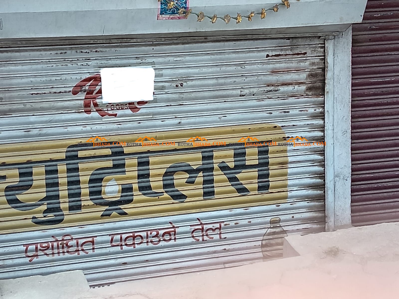 Shutter available for rent in Imadole, Tempo park