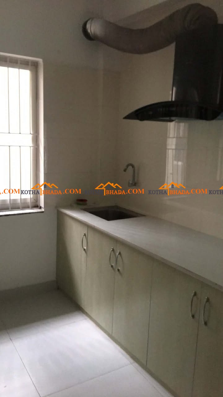 3bhk flat now available in dhapasi height  sairam chok ward no 4 rent only @30k